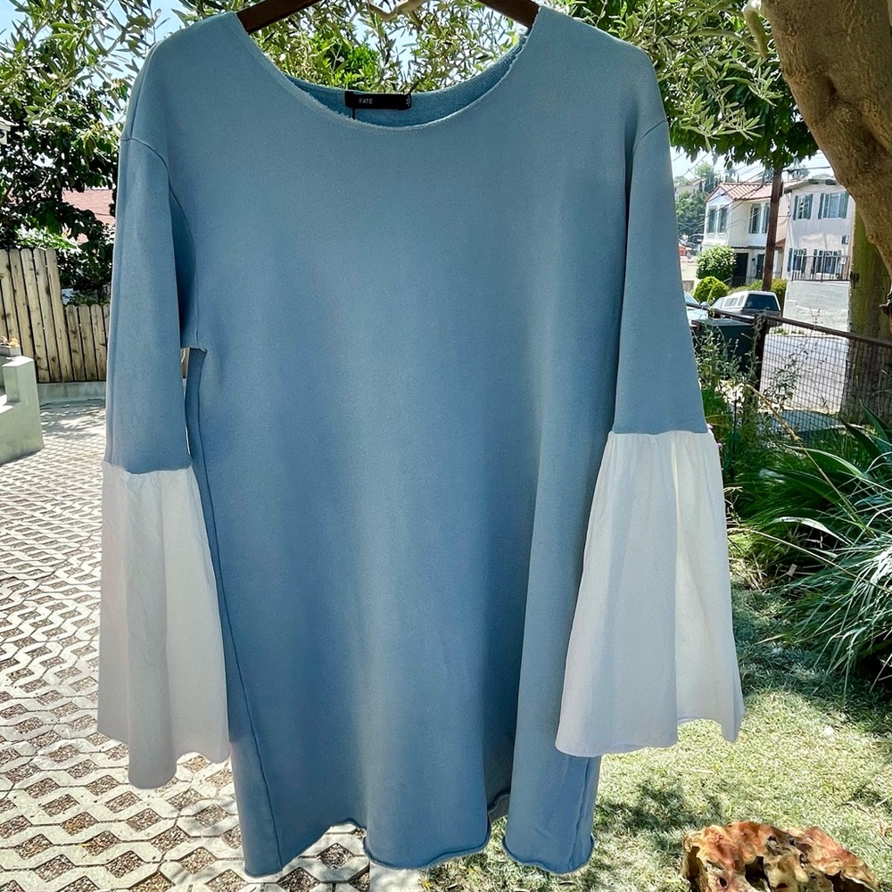 Fate brand NWT Sweatshirt dress with half flair sleeves medium
